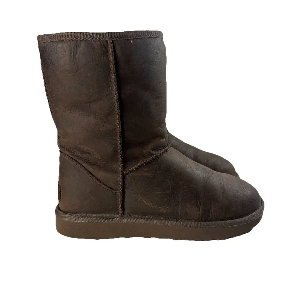 UGG 1016599 Womens Boots Leather Size 6 Brown Sheepskin Lined Winter Casual EU37